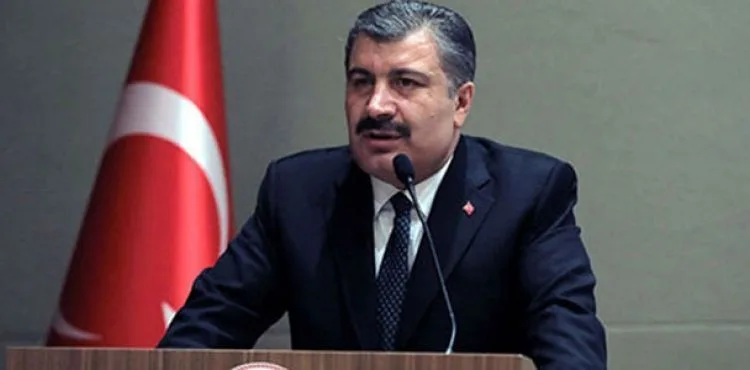 Bakan Koca'dan, 'sosyal mesafe ve maske' uyarısı