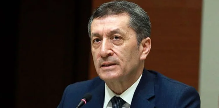 Bakan Selçuk: Teknolojiyi bıçak gibi görüyorum, ne için kullandığınız önemli