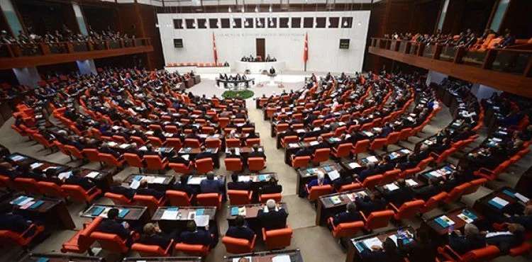 Meclis'te yeni koronavirüs önlemleri