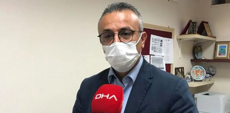 Bilim Kurulu Üyesi Tezer: Gençler kurallara dikkat etmiyor