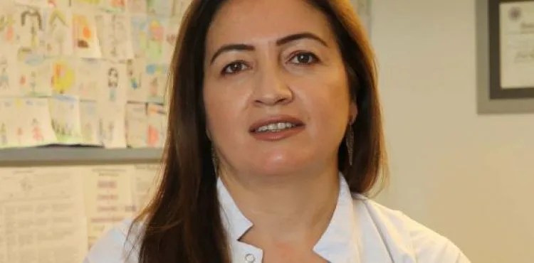 'Koronavirüslü annenin bile emzirmesi öneriliyor'