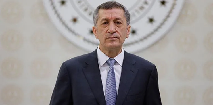 Bakan Selçuk: Birer fidan bırakmaya davet ediyorum