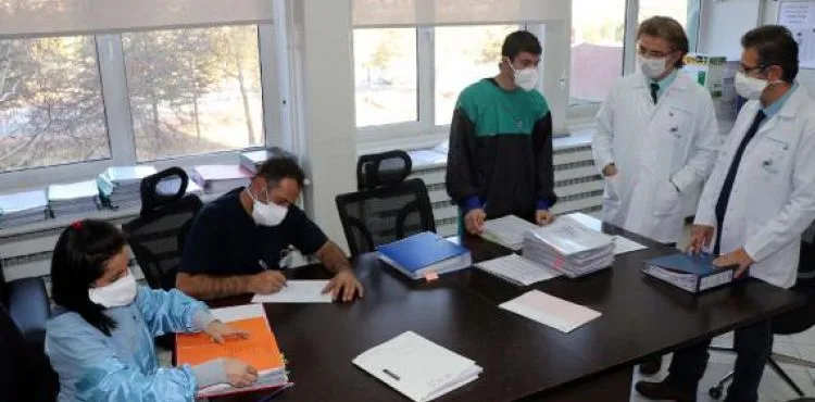 Faz- 2 çalışmaları devam eden yerli aşı, 25 Aralık'tan sonra gönüllülere uygulanacak
