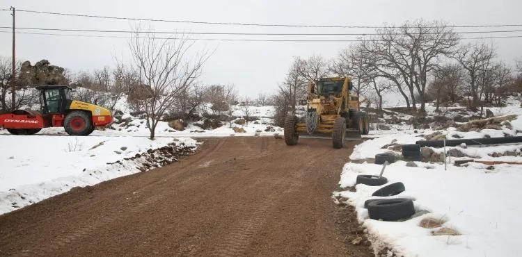 HİSARCIK'TA YENİ BAĞLANTI YOLUNDA ÇALIŞMA BAŞLADI
