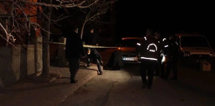 Magandanın havaya açtığı ateş paniğe neden oldu
