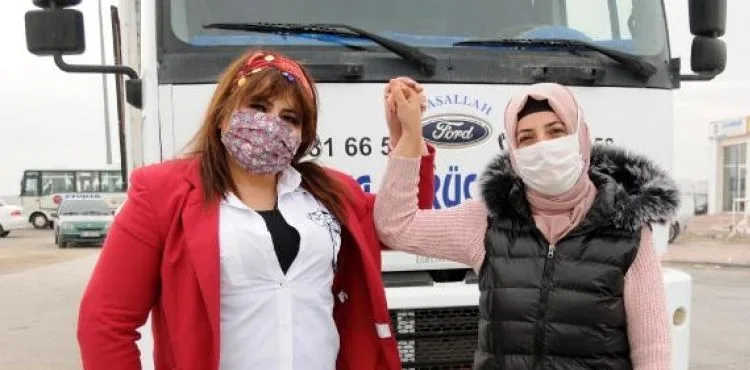 Fatoş, TIR şoförü olmak için direksiyon kursuna yazıldı