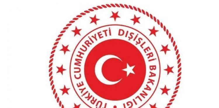 Dışişleri Bakanlığı, Gine Körfezi'nde Mozart gemisine düzenlenen korsan saldırısında rehin alınan 15 Türk vatandaşının, sağ olarak kurtarıldığını açıkladı.