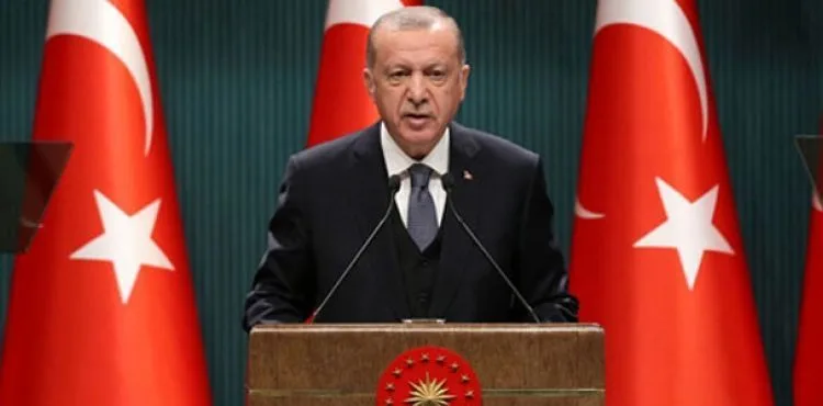 Cumhurbaşkanı Recep Tayyip Erdoğan, "Ülkemizin bütünlüğü, milletimizin birliği, devletimizin bekası söz konusu olduğunda gerekiyorsa hayatımızı ortaya koyuyoruz" dedi.