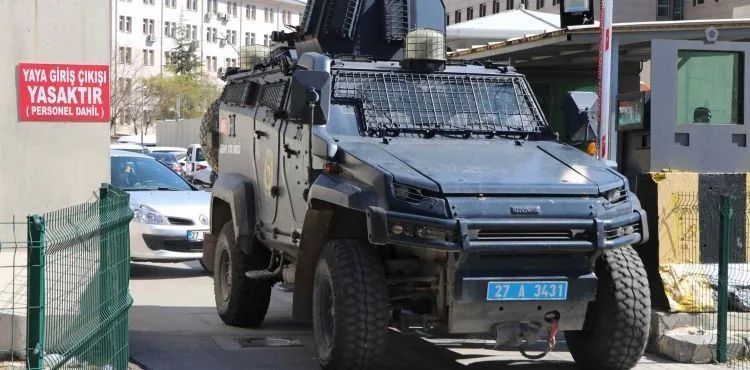 Gaziantep’te, 830 polisle uyuşturucu operasyonunda 16 gözaltı