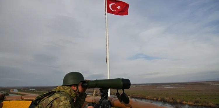 MSB: Yunanistan'a kaçak geçmeye çalışan 5 kişi yakalandı