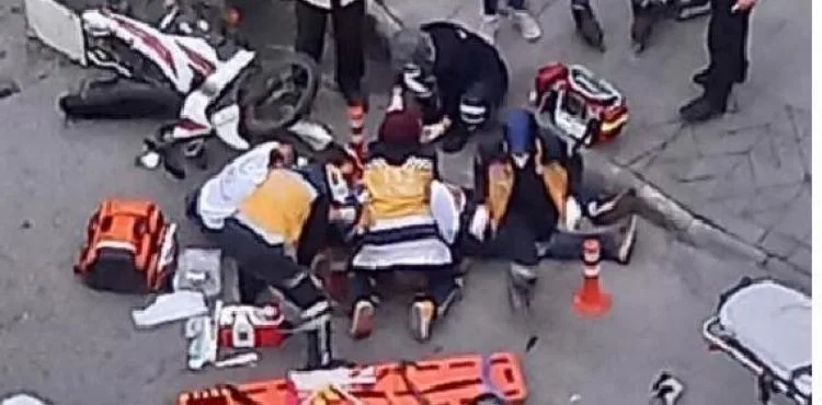 Ambulansın çarptığı motosikletli öldü