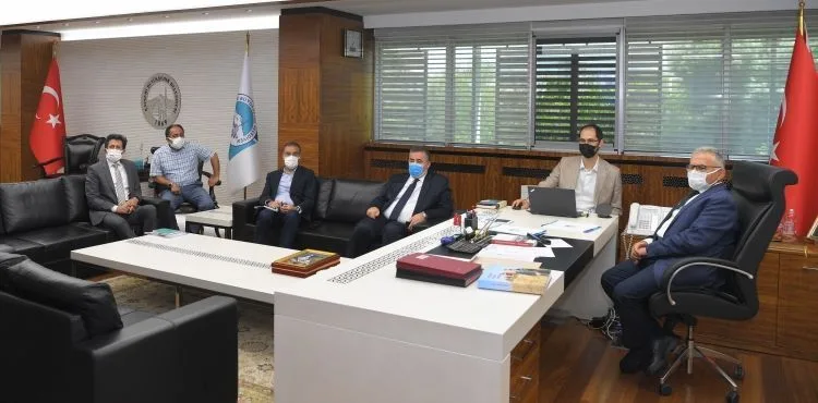 BAŞKAN BÜYÜKKILIÇ’TAN “TEKNİK” ZİRVE