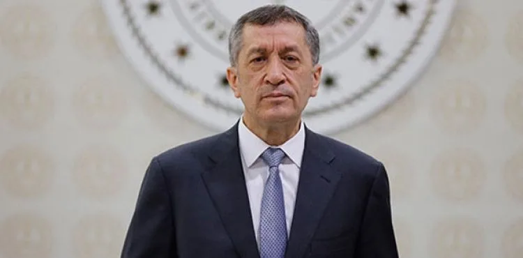 Bakan Selçuk: Yaz boyu okullarda çocuklarımızı ağırlayacağız