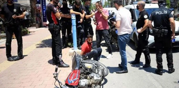 13 yaşındaki çocuk kaza yapınca yakalandı, 170 suç kaydı çıktı