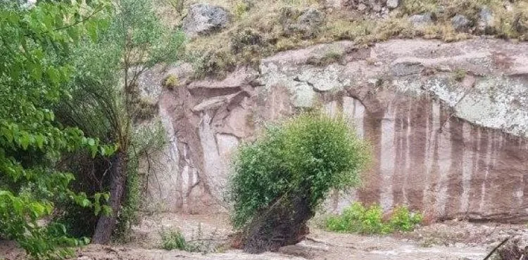 Kayseri'de sağanak sele neden oldu