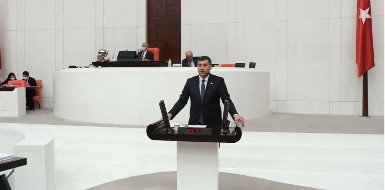 BAKİ ERSOY’DAN KURBAN BAYRAMI MESAJI