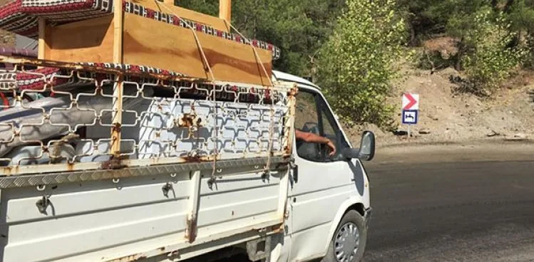 Köyceğiz'de 15 bin hektar alan yandı, evlere dönüş başladı