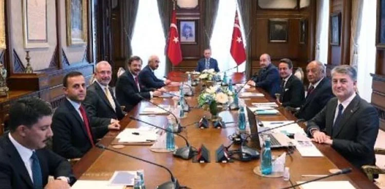 Cumhurbaşkanı Erdoğan, TOGG Yönetim Kurulu üyelerini kabul etti
