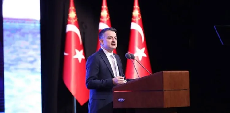 BAKAN PAKDEMİRLİ: SU ŞURASI'NDA ALINAN ÖNERİLER RAPORA DÖNÜŞECEK