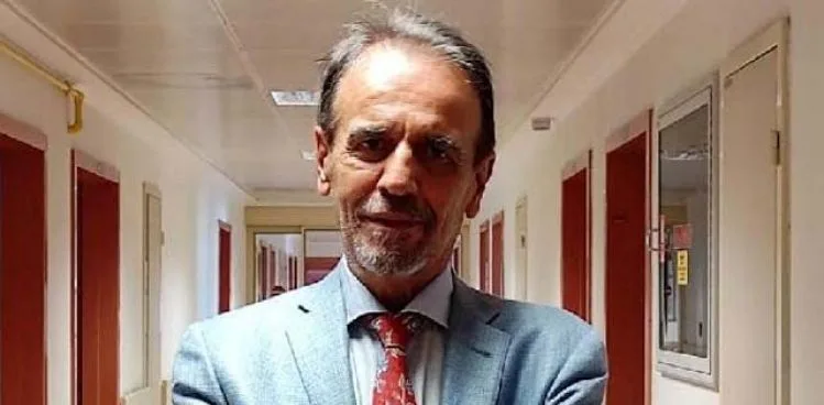 'BURNU AKAN ÇOCUK KORONAVİRÜS OLABİLİR'