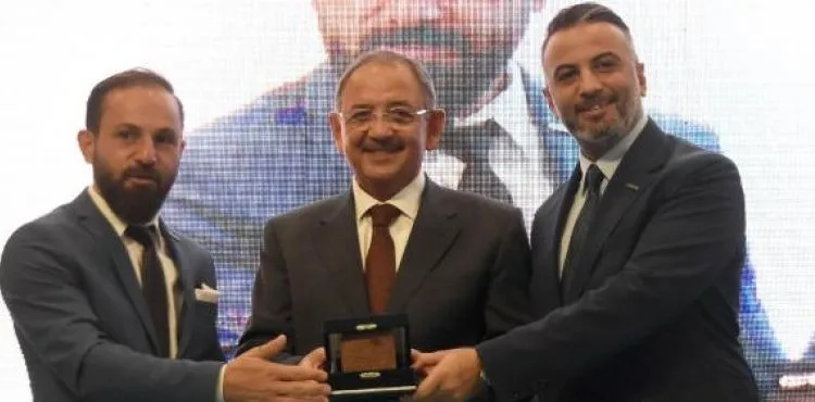 AK PARTİ'Lİ ÖZHASEKİ: ÜLKEMİZİN PARÇALANMAYA GÖTÜRÜLMESİNİ İSTEMİYORUZ