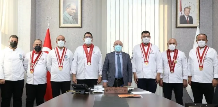 Kayseri Gastronomi ve Mutfak Sanatları Derneği’nden KAYÜ Rektörüne Ziyaret