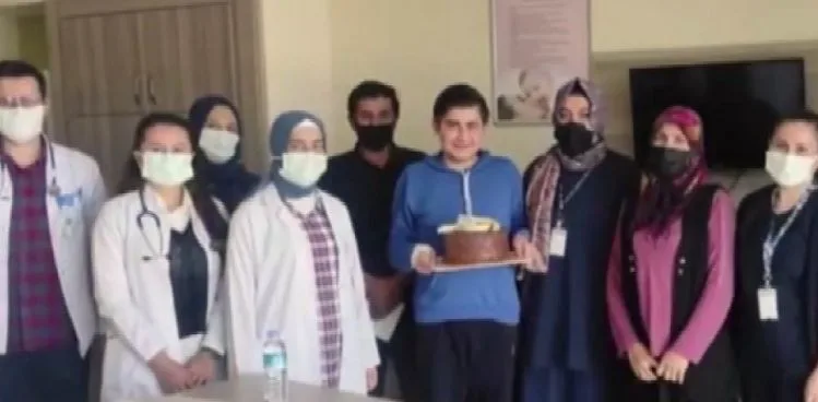 Clas4 Lupus nefriti ve Aspergilloz hastası taburcu oldu