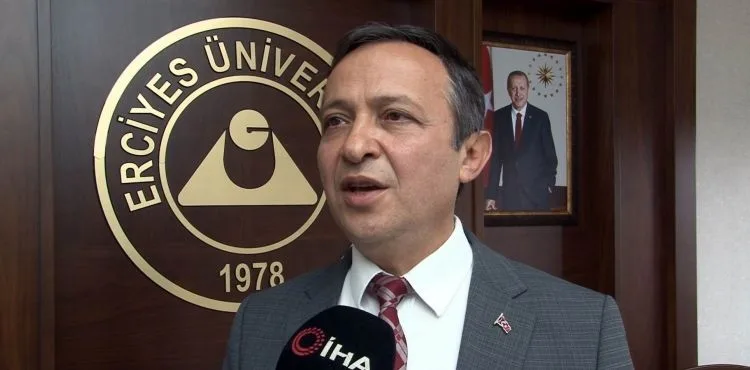 ERÜ Rektörü Çalış: "Turkovac'ın birkaç ay içerisinde acil kullanıma girmesini ümit ediyoruz"