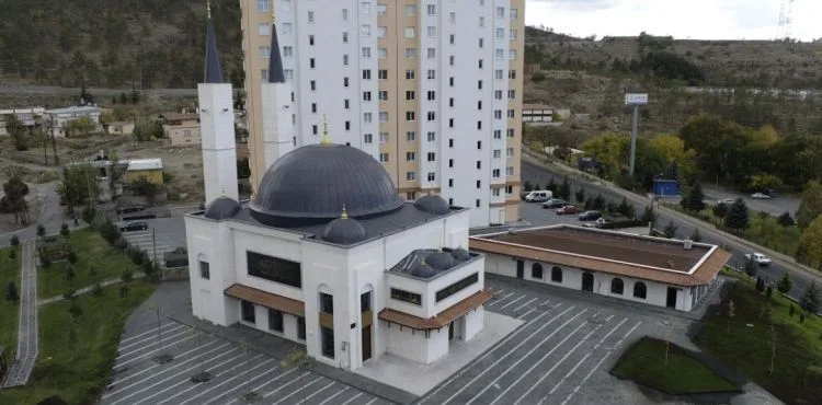 BATTALGAZİ MAHALLESİ'NDE CAMİ İLE KÜLTÜR MERKEZİNİN AÇILIŞ TÖRENİNE DAVETLİSİNİZ