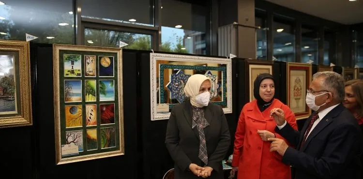 KAYMEK’İN SANAT SERGİSİ’NE YOĞUN İLGİ
