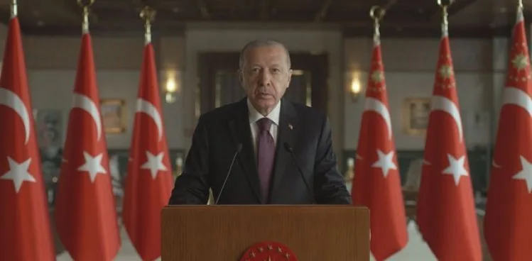 Erdoğan: Büyük hedeflere odaklanırken, burnumuzun dibindeki sorunlara da asla gözümüzü kapatmıyoruz