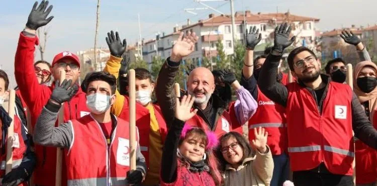 AHMET ÇOLAKBAYRAKDAR; “ DİKİLEN HER AĞAÇ GELECEĞE MİRAS KALACAK”