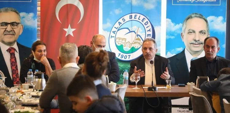 BAŞKAN YALÇIN OTİZMLİ ÇOCUKLARLA BULUŞTU