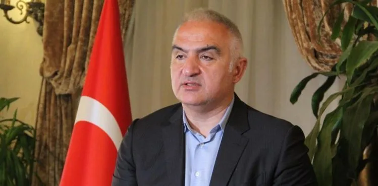 Bakan Ersoy: 2022'de Antalya'yı daha yoğun bir sezon bekliyor