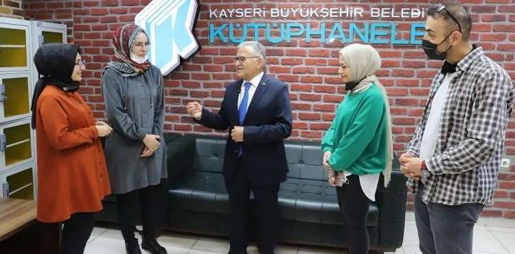 KÜTÜPHANELER ŞEHRİ KAYSERİ’DE “FUAR” HEYECANI