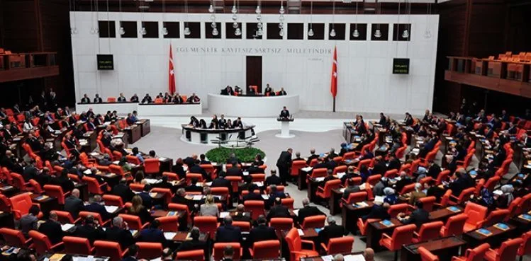 Asgari ücretten damga ve gelir vergisini kaldıran teklif TBMM'ye sunuldu