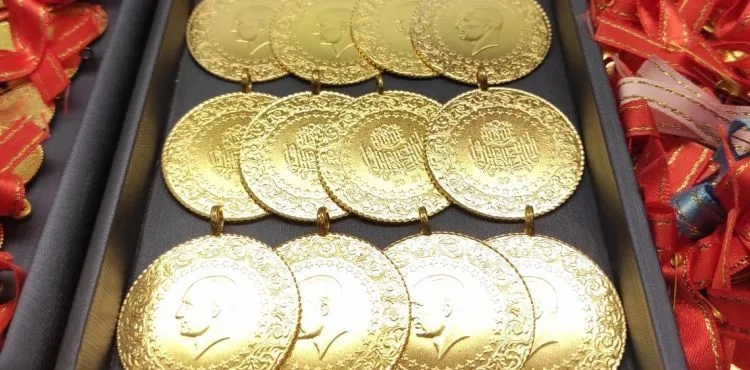 Gram altın 1000 lirayı geçti, yarım gramda talep artışı