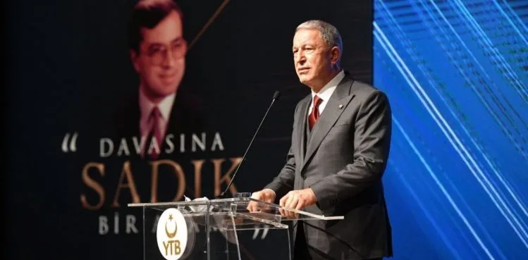 Bakan Akar: Yunanistan, kuzu postuna bürünerek mağdur imajı vermeye çalışmakta
