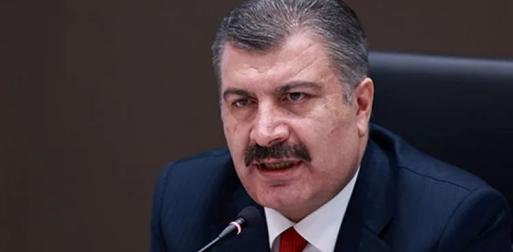Bakan Koca: 'Yeni varyanta bağlı Covid-19'u çoğu kişi hafif atlatıyor'