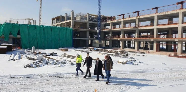 BAŞKAN BÜYÜKKILIÇ’TAN HAVALİMANI İNCELEMESİ