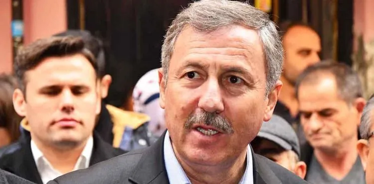 Selçuk Özdağ’dan hükümete veryansın! ‘’Nijeryalı gibi maaş alıp Avrupalı gibi elektrik ödüyoruz’’