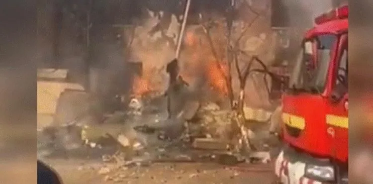 İran'da savaş uçağı düştü