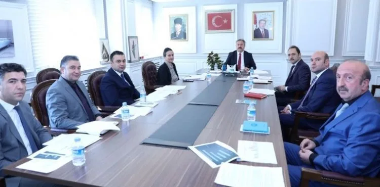 BAŞKAN PALANCIOĞLU, BELEDİYENİN NİKAH MEMURLARI İLE TOPLANDI