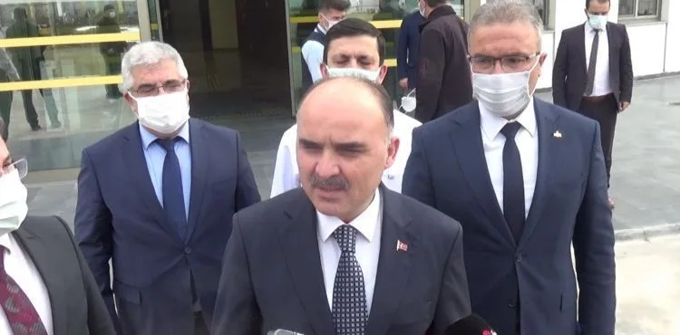 Vali Günaydın: "800 kişi yemek yedi, 220 öğrenci zehirlendi"