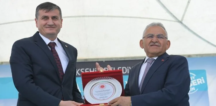 BAŞKAN BÜYÜKKILIÇ, ÖZHASEKİ İLE BÜNYAN’DA EBEKIZ ANA CAMİ AÇILIŞINI YAPTI
