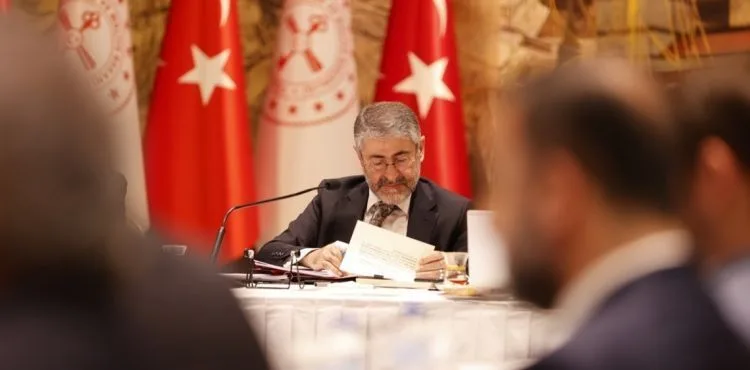 Bakan Nebati konut sektörü temsilcileri ile bir araya geldi