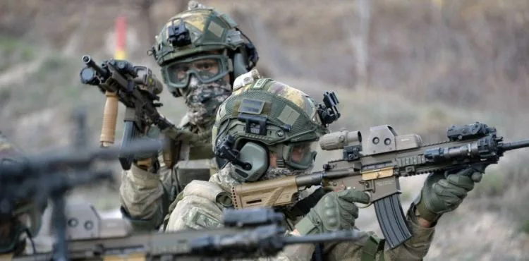 Terör örgütüne bir 'Pençe' darbesi daha: 7 terörist etkisiz