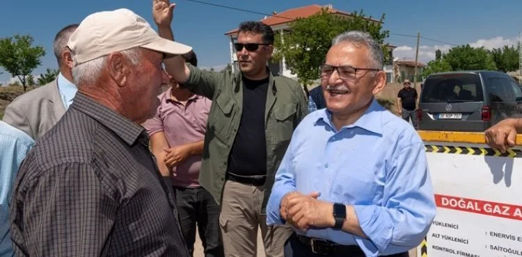 Başkan Büyükkılıç, Sarıoğlan’da Doğal Gaz Çalışmalarını İnceledi