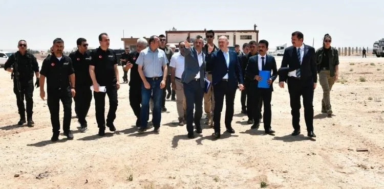 Bakan Soylu: 'Suriyelilerin gönüllü, onurlu ve güvenli dönmesi için bu çalışmalar yapılıyor'