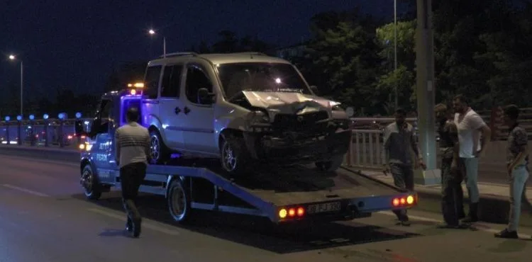 Kayseri’de 6 araç alt geçitte birbirine girdi: 4 yaralı